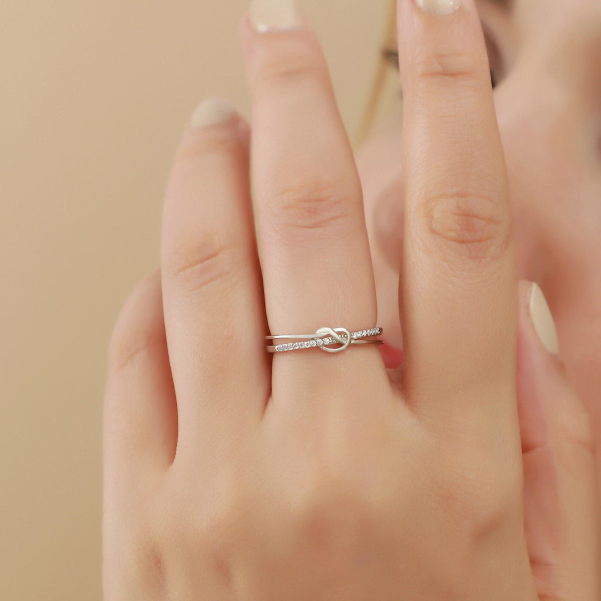 Link Forever - Personalized Heart Knot Ring, Gift for Couple, Mother, Daughter