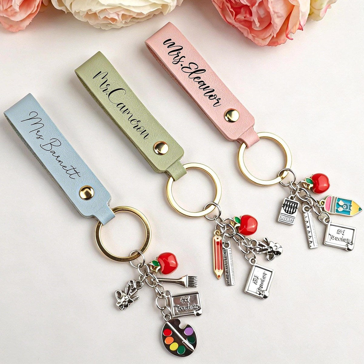 Personalized Back to School Keychain - Teacher Appreciation Gift