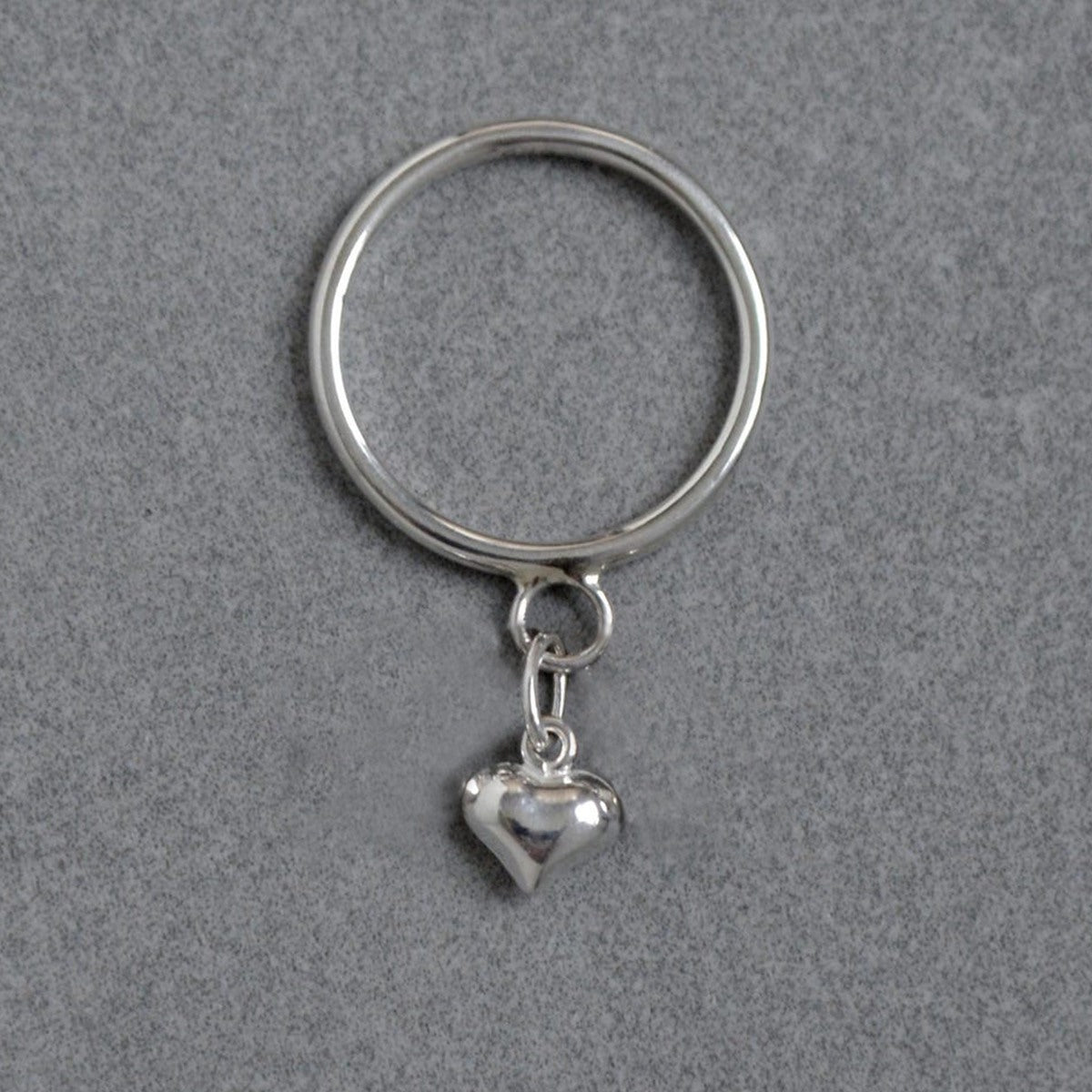 3 Hearts Dangle Charm Ring
