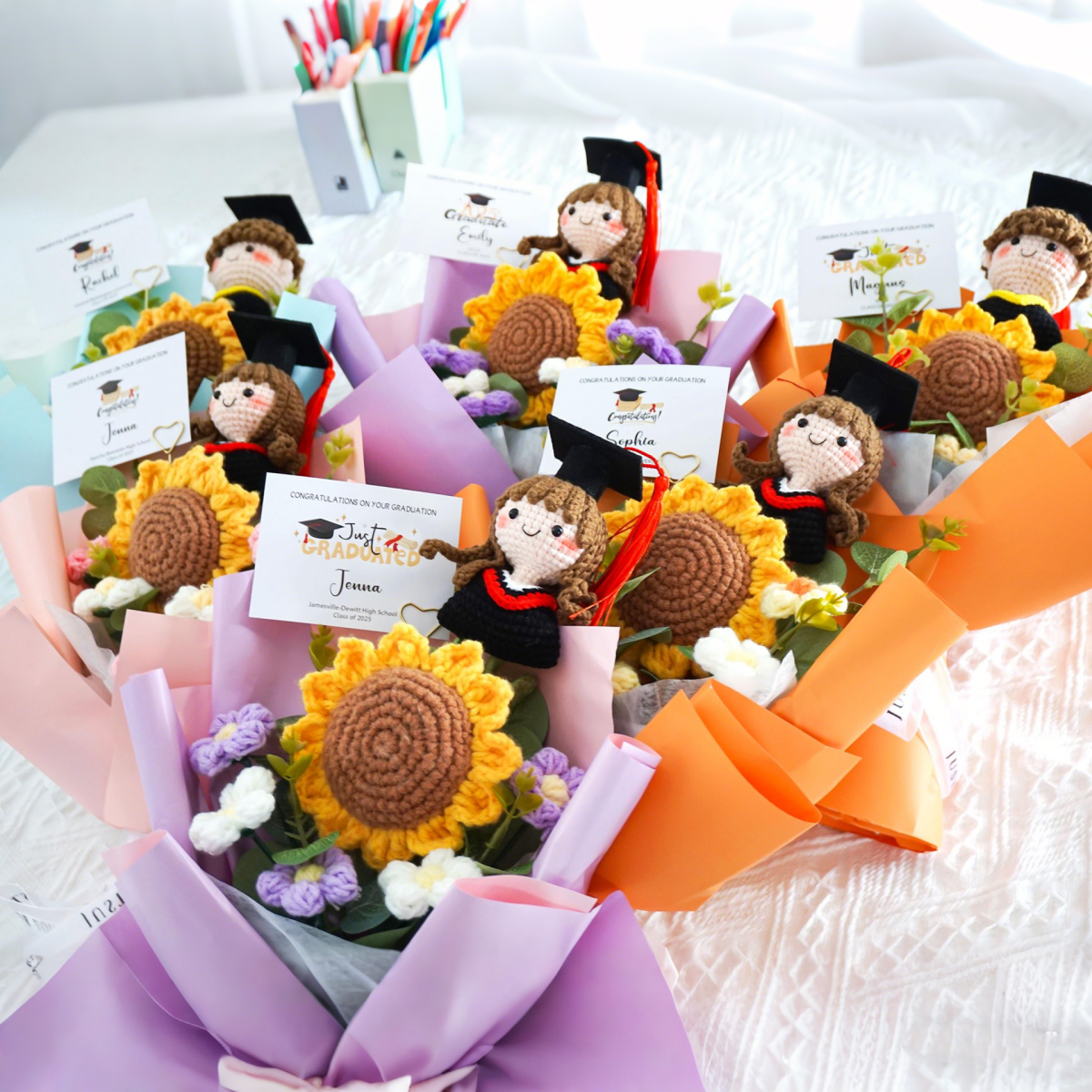 Personalized Crochet Graduation Bouquet Doll - Class of 2026 Keepsake