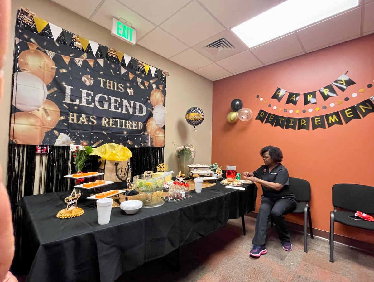Black Gold Retirement Party Decorations, This Legend Has Retired Banner Congratulations Quitter Hanging Swirl Honeycomb Confetti Balloons Black & Gold Tissue Paper Pom Poms & Cake Topper