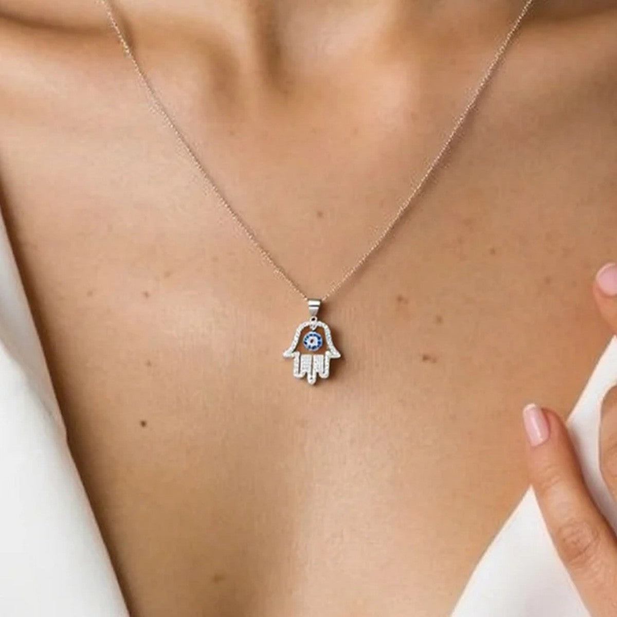 Guardian Palm Necklace