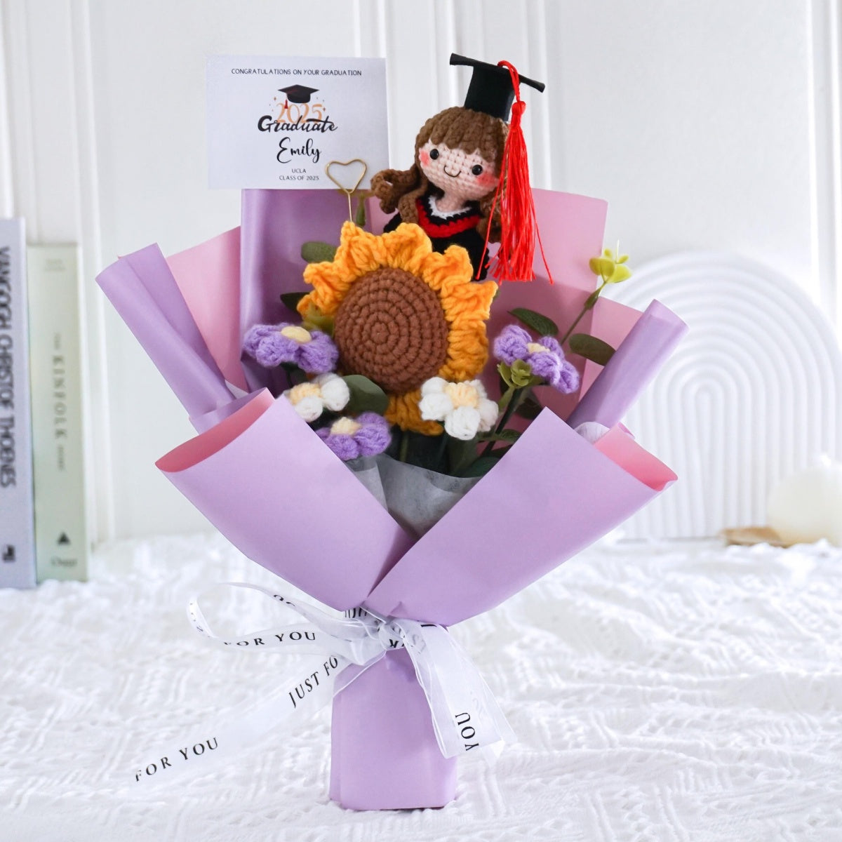 Personalized Crochet Graduation Bouquet Doll - Class of 2026 Keepsake