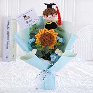 Personalized Crochet Graduation Bouquet Doll - Class of 2026 Keepsake