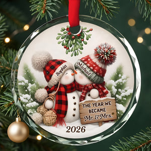 Silver Capped Glass Ornament – The Year We Became Mr. & Mrs., Perfect Christmas Gift for Couples & Newlyweds