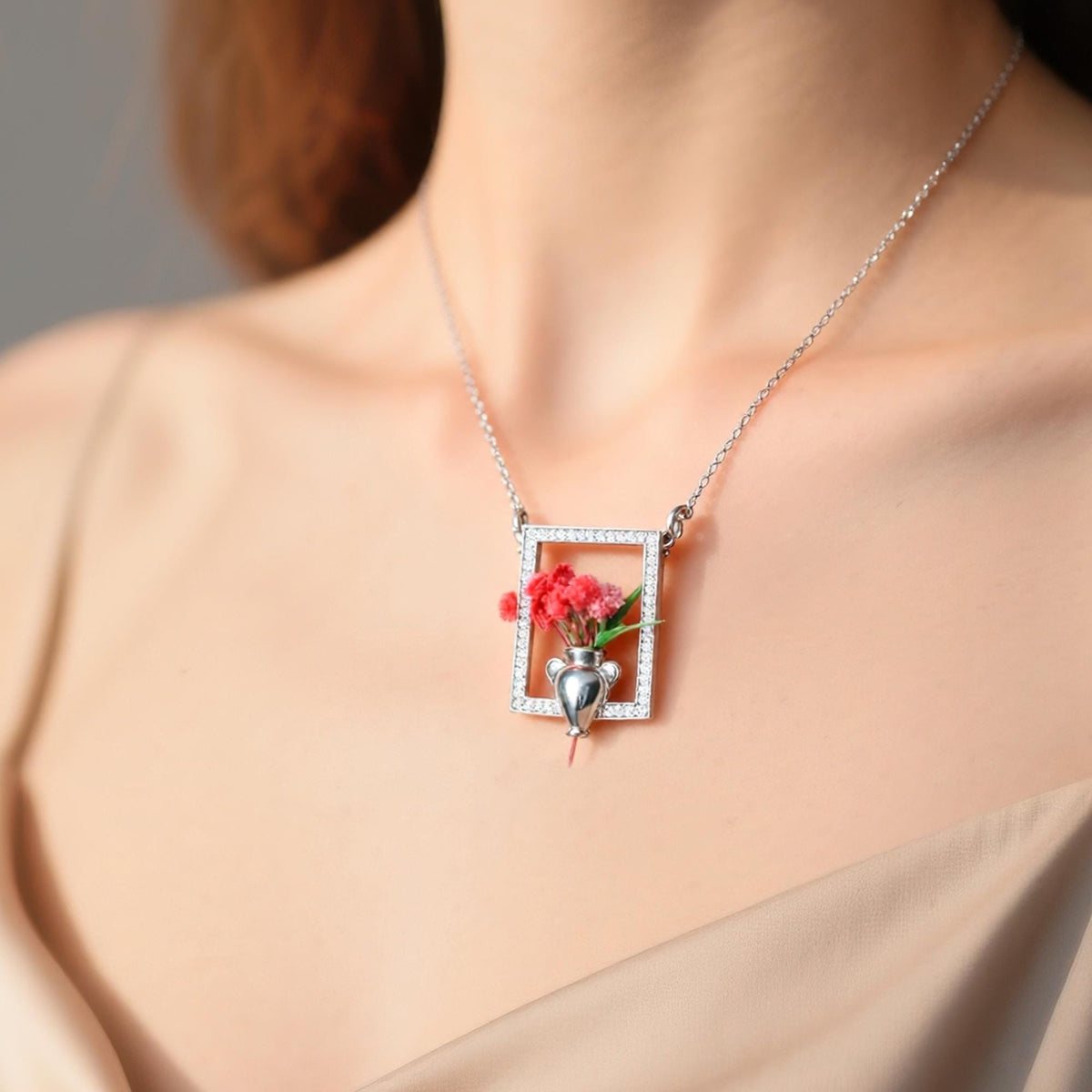Floral Necklace - Gift For Mom Grandma Wife