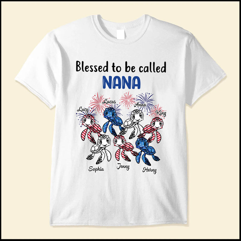 Personalized USA July 4th Grandma Mom Turtle T-Shirt